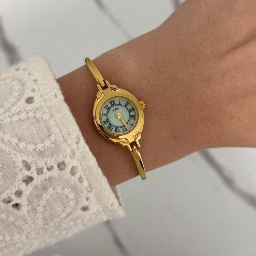 Sku0443 Retro Retro Gold Blue dial Women Casual Round Watch Bracelet + gift bag